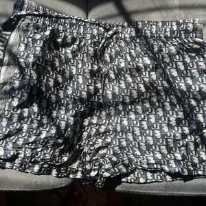 Christian Dior★素敵！Black/White High Rise Shorts Dior | Shorts | Christian Dior Black Highwaisted Shorts With